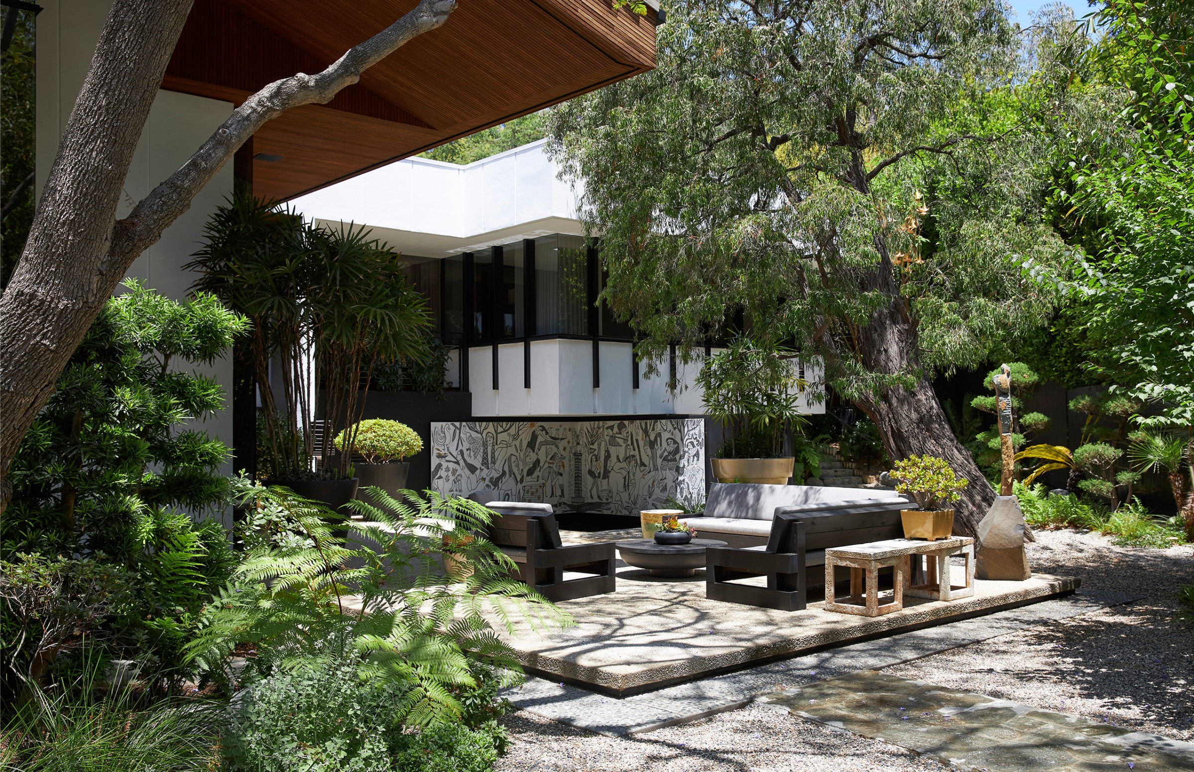 A QUINCY JONES VS TERREMOTO | TERREMOTO.LA